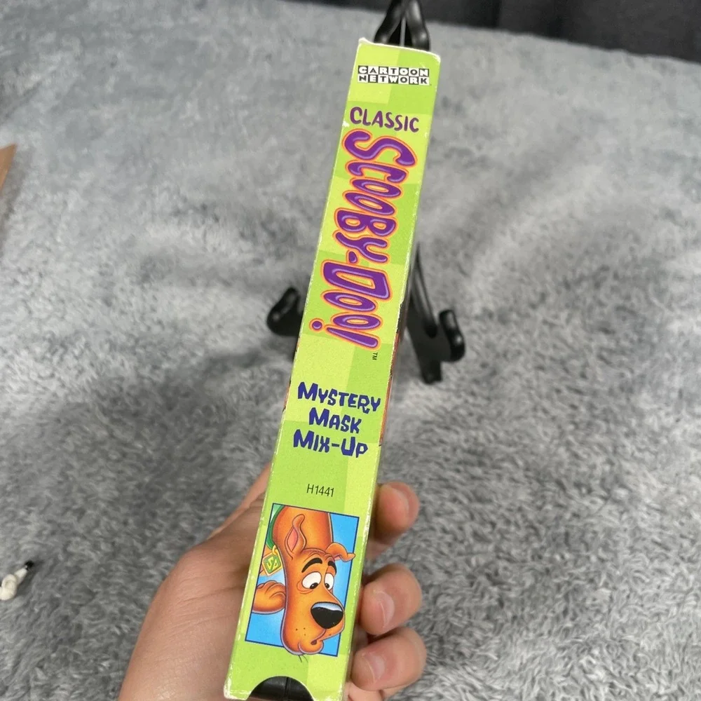 VTG Scooby-Doo! Mystery Mask Mix-Up (VHS 1995) Cartoon Network Classic